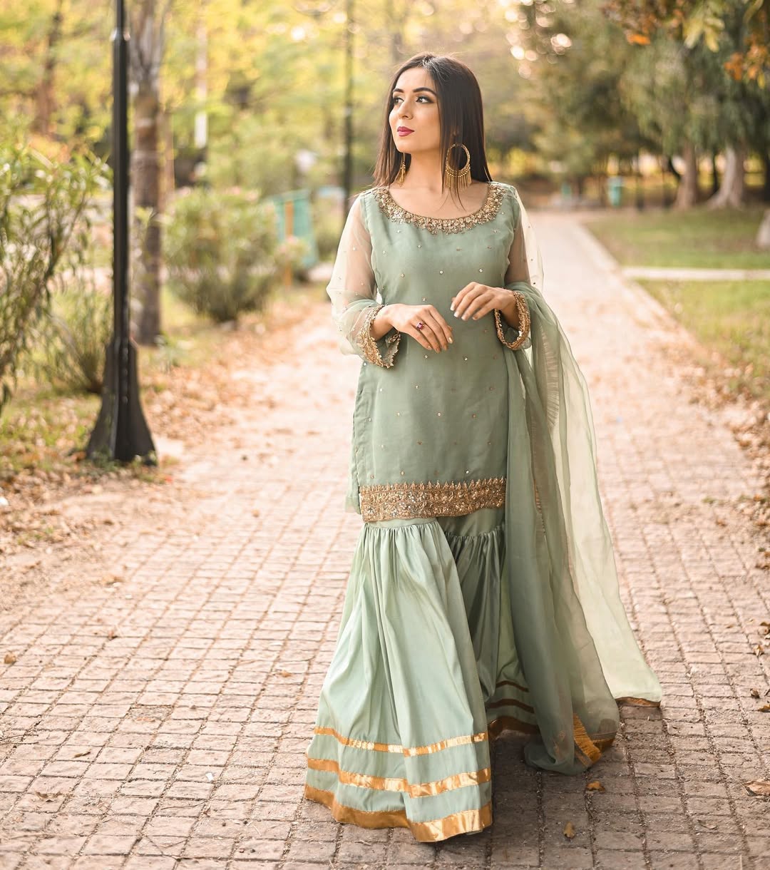 Fasan E Ishq(Pastel green) Taanka 